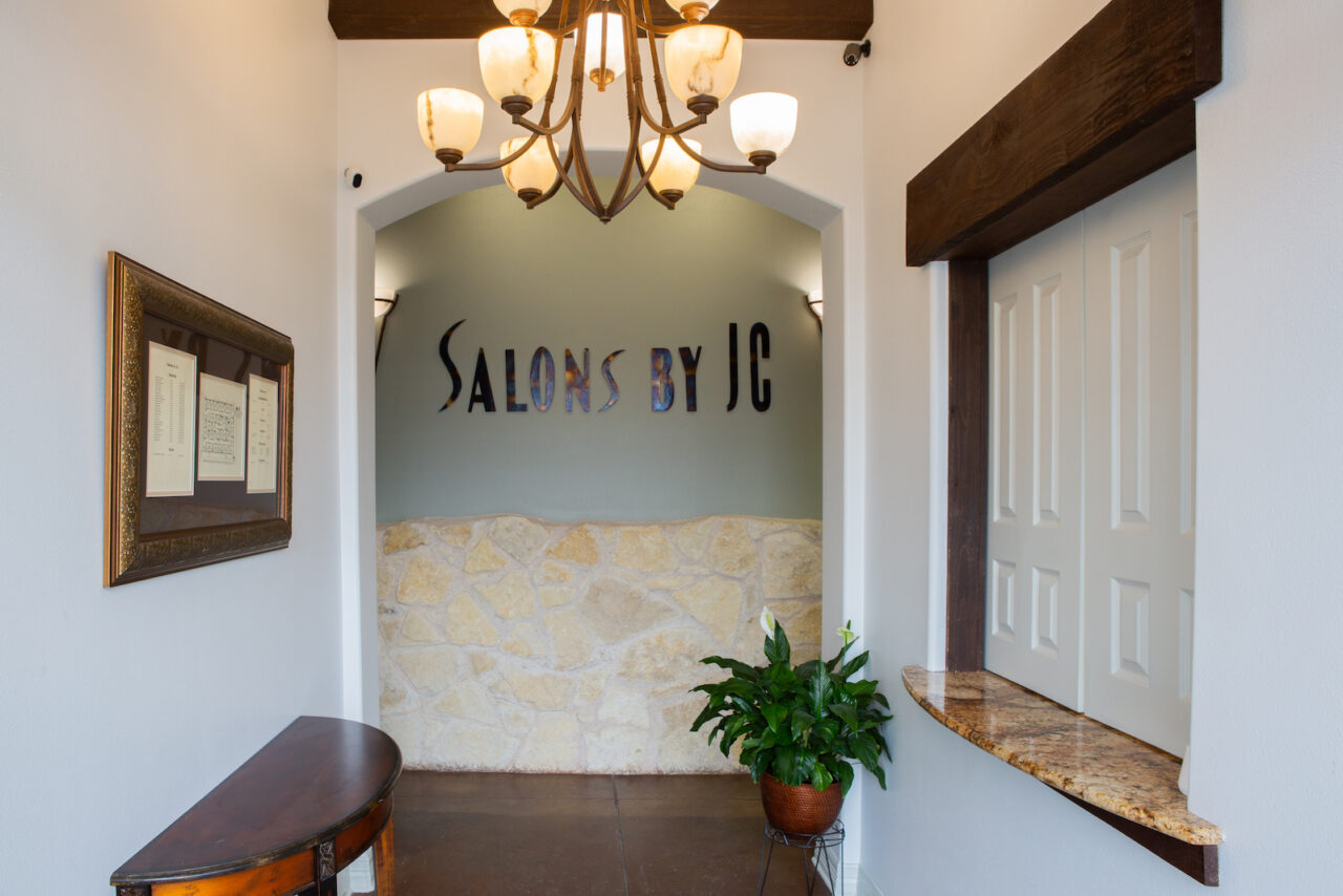 Texas: Waco – Central Texas Marketplace – Salons by JC