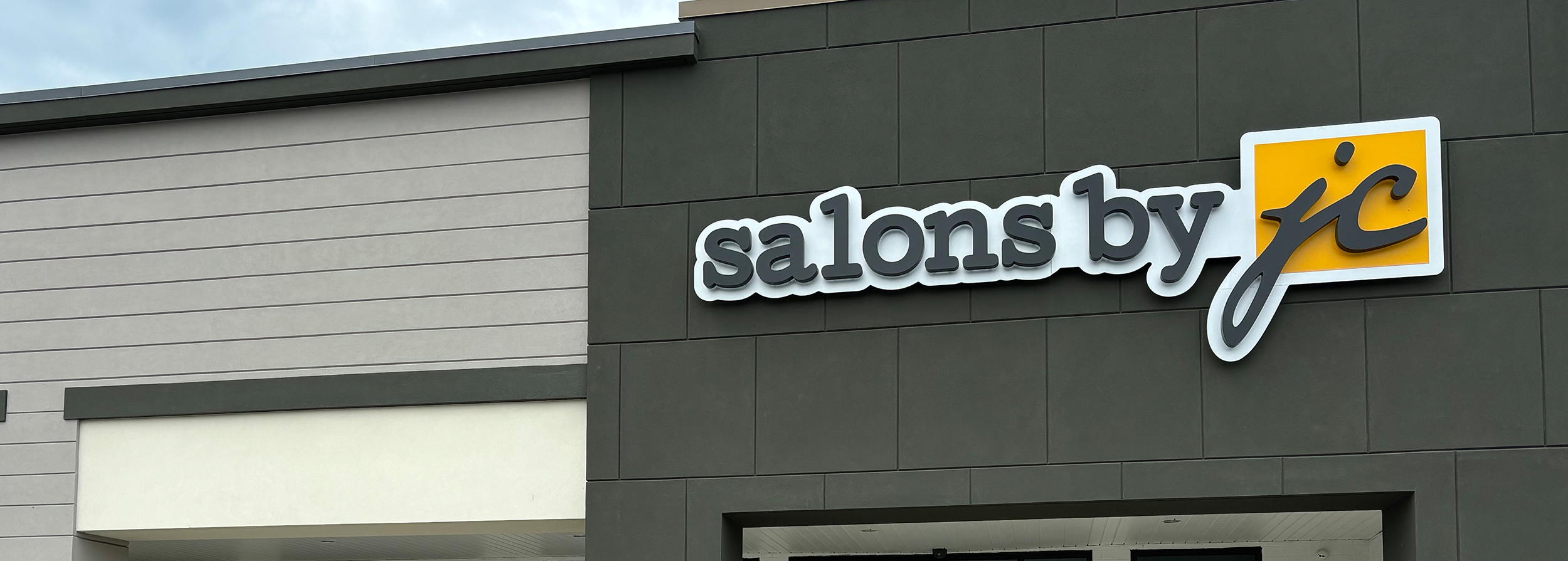 SBJC EaglePlaza ExteriorSign002