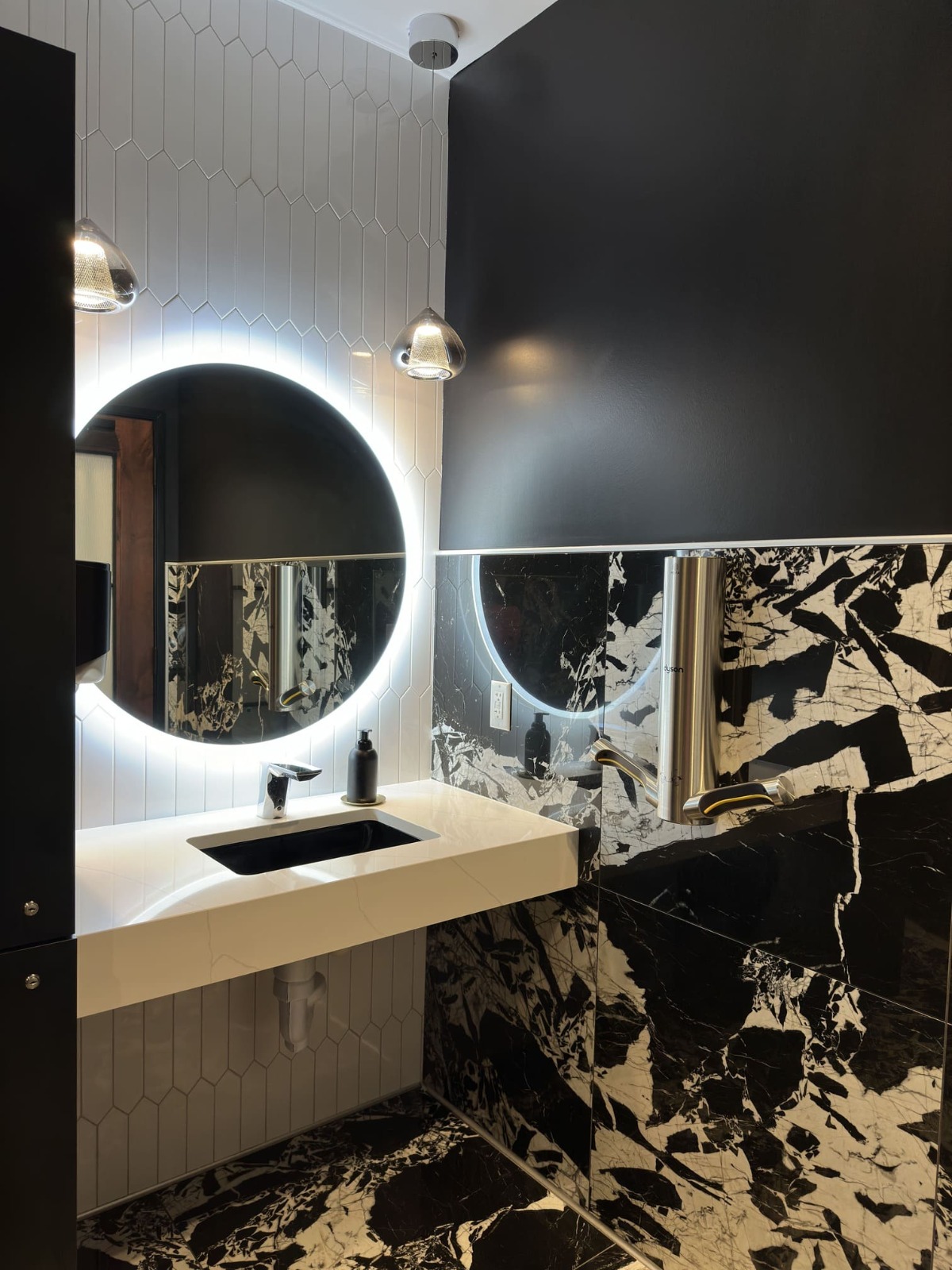 WhatsApp Image 2025 08 13 at 00.33.42