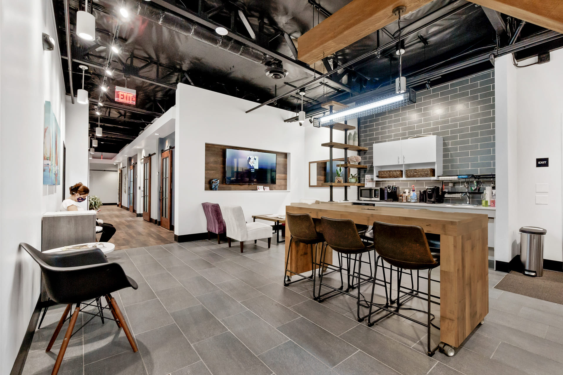 14 Salons By JC Huntington Beach 1 1