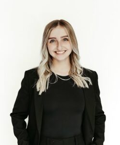 046869140d57decda9559e324d2c8bcbcc6b288d 1 1 249x300