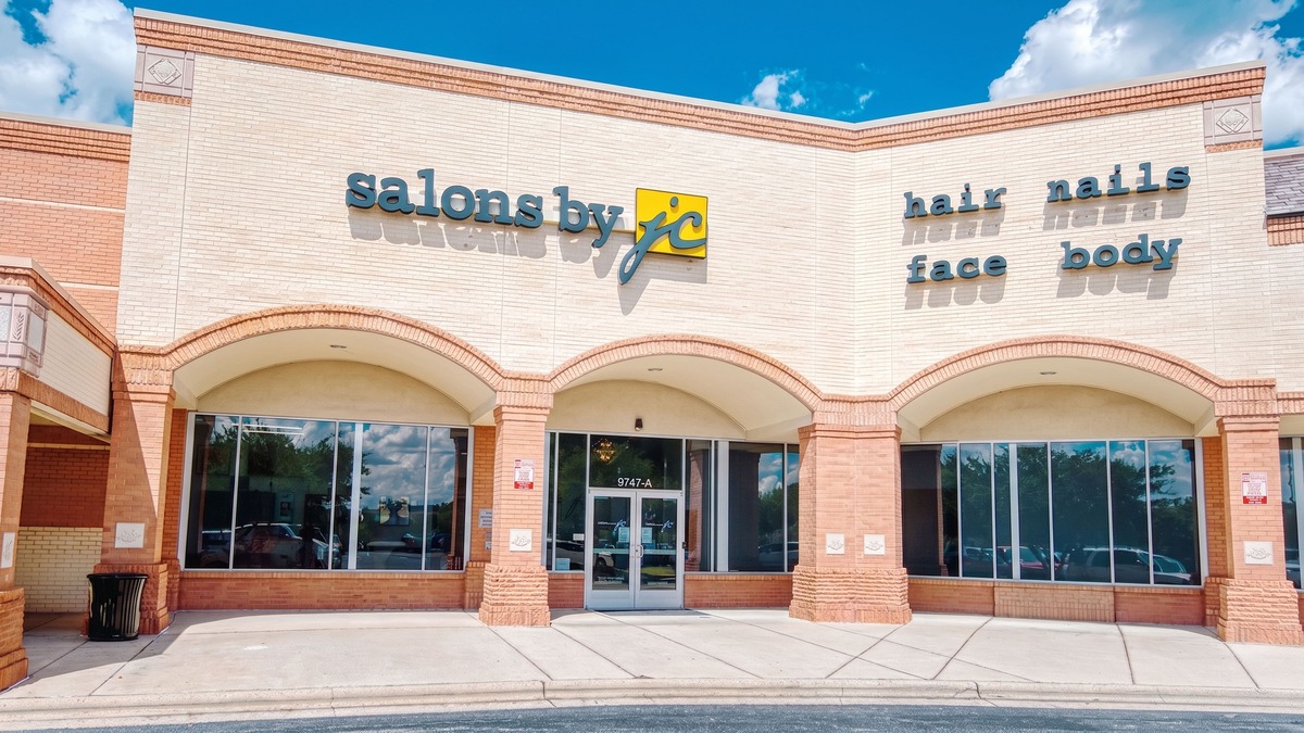 Huntersville Gemini store front 052026 1 1