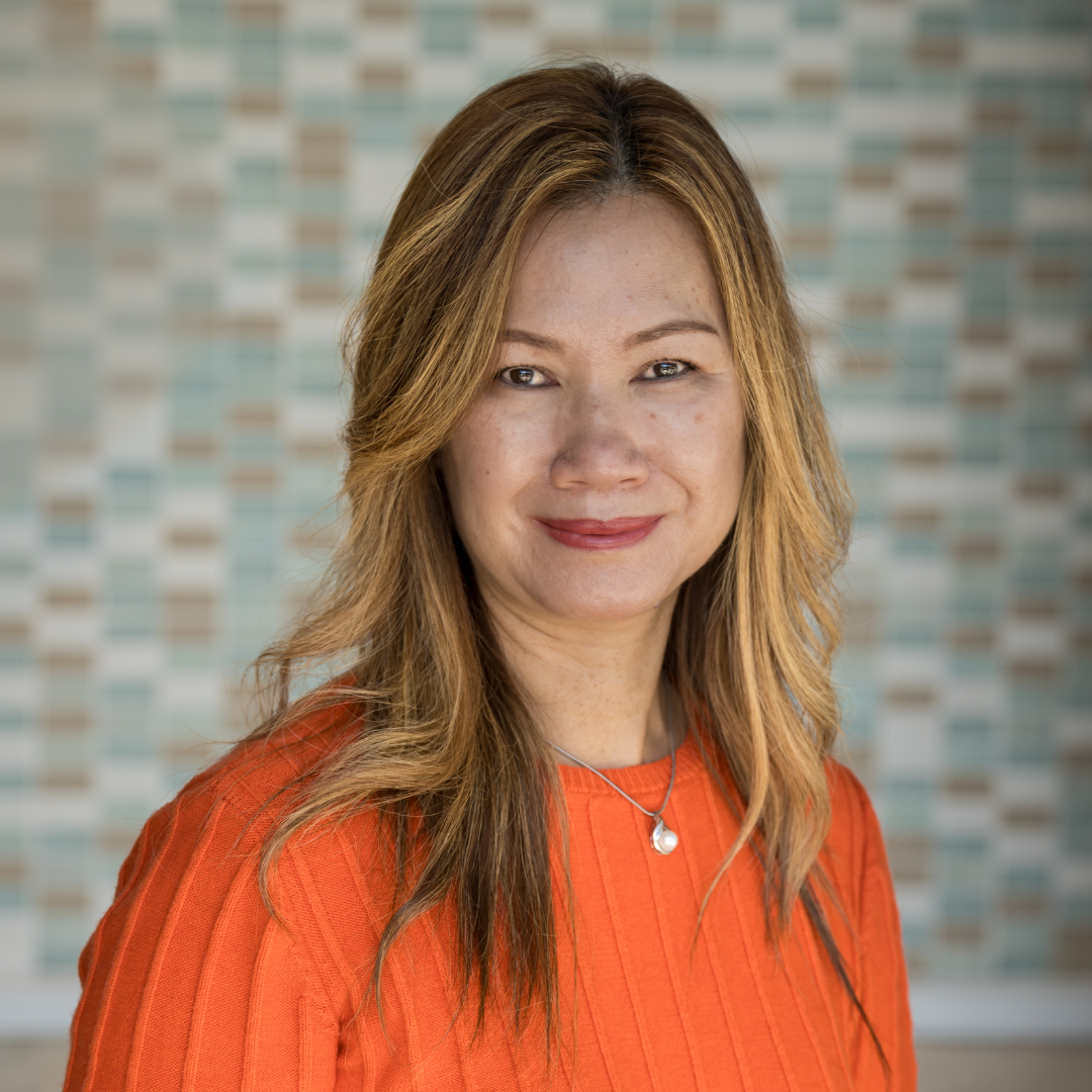 Headshots for Website 9
